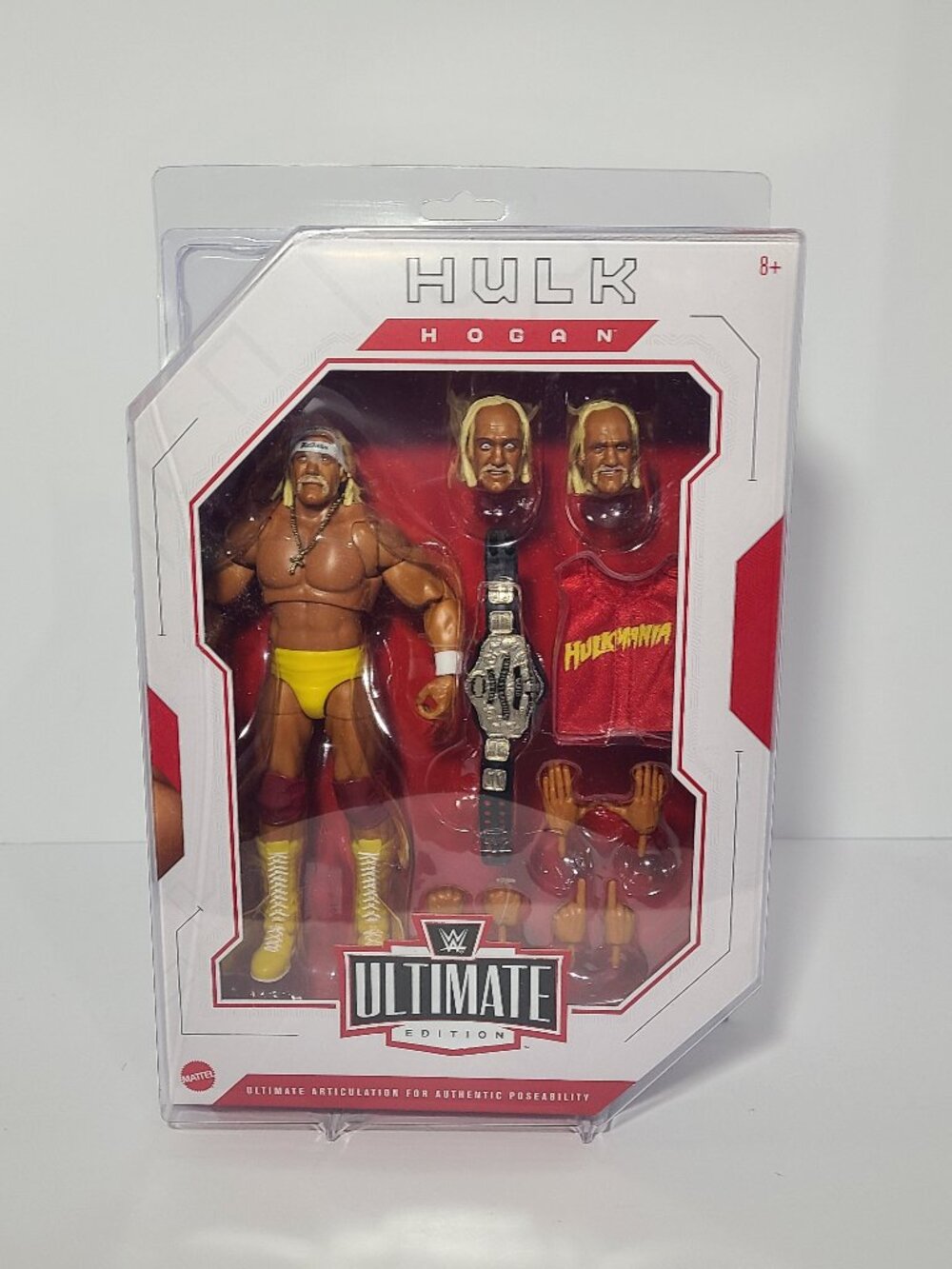 WWE Hulk Hogan Ultimate Edition 13 Figure New Sealed w/ Defender Case
